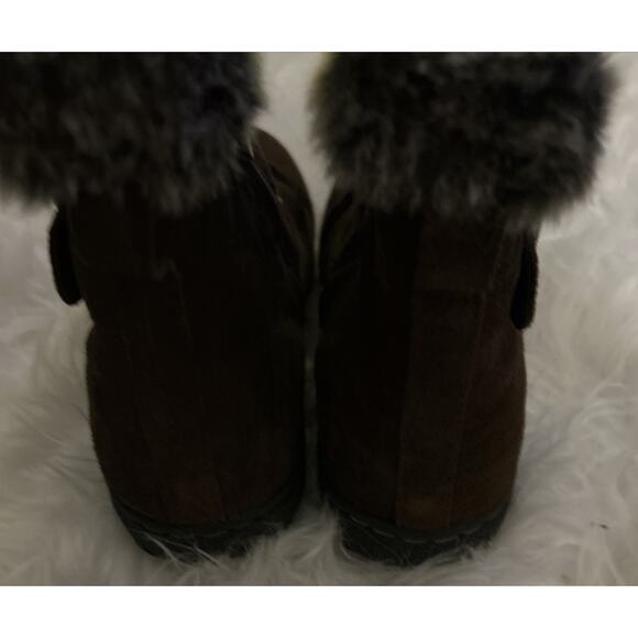 Khombu LINDSEY All Seasons Brown Suede Boots Sz 8 Water Repellent Women’s Buckle - Picture 7 of 12